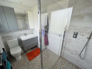 Bathroom- click for photo gallery